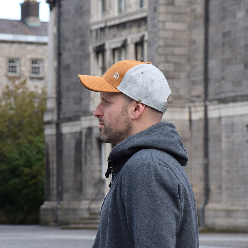 Gorra G-mostaza
