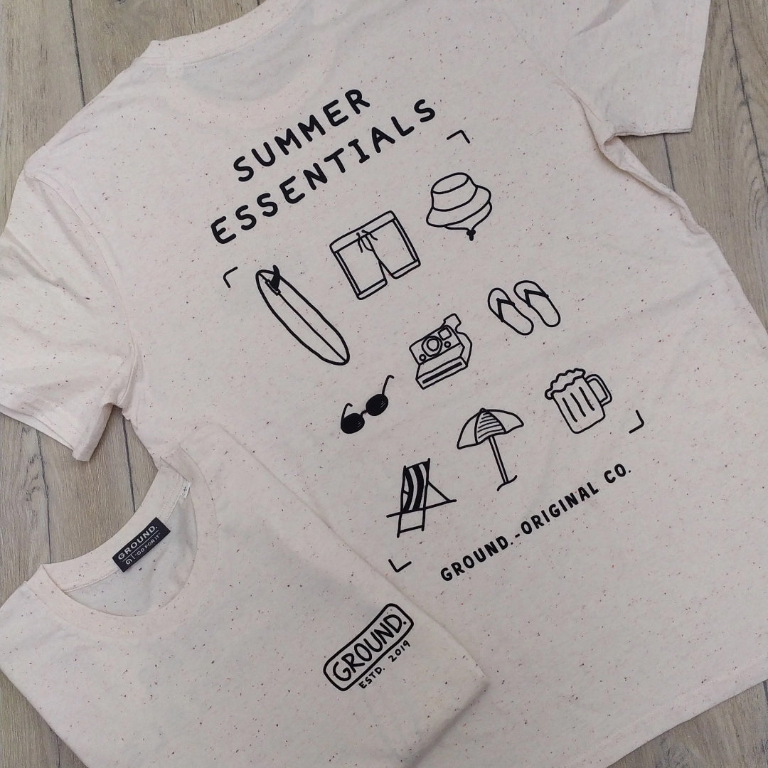 Camiseta ESSENTIALS